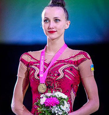Гімнастка з України Ганна Різатдінова. 