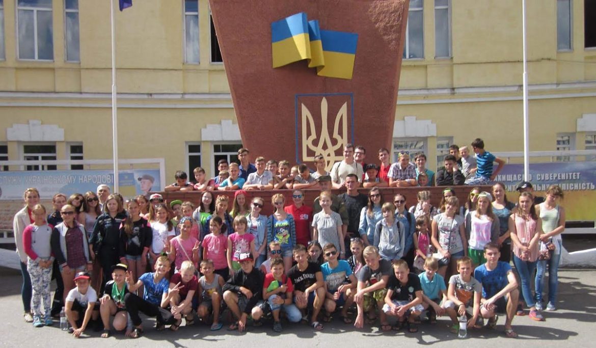 Діти зі сходу України приїхали на відпочинок у Прикарпатті.
