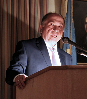 Президент СКУ в 1998-2008 роках Аскольд Лозинський.